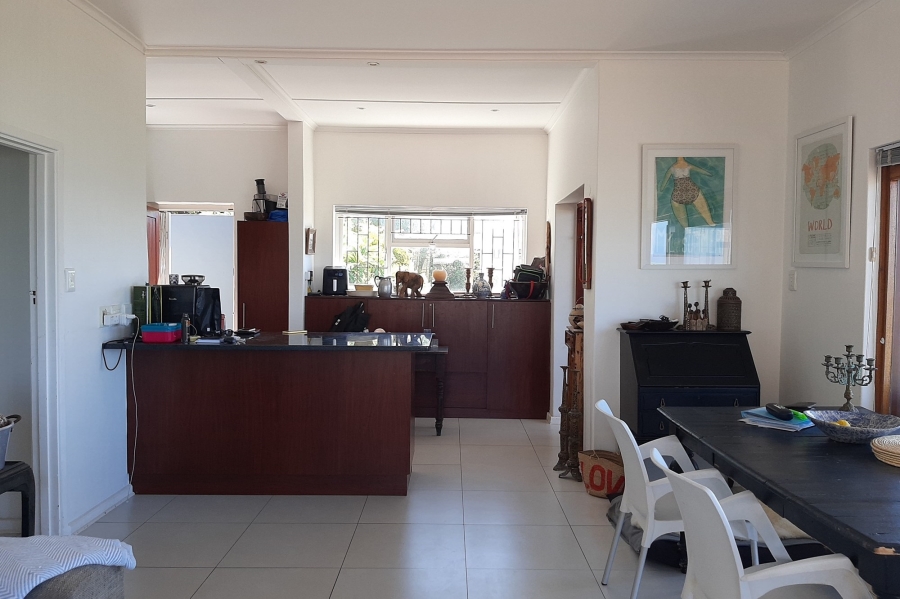 To Let 3 Bedroom Property for Rent in Mossel Bay Central Western Cape